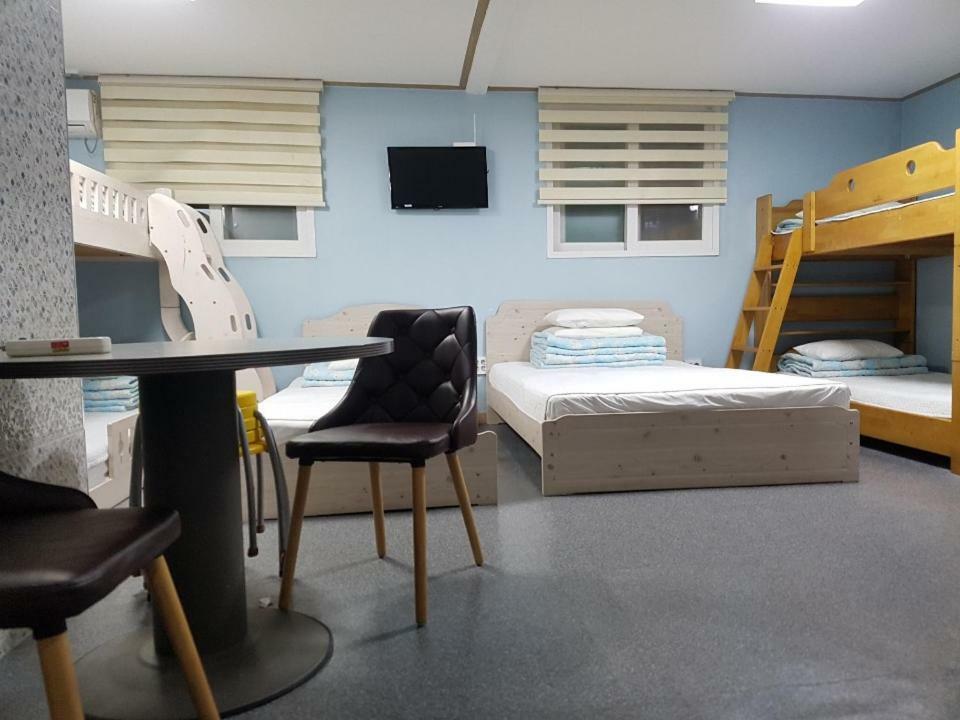 Nungmaru Guest house 2*