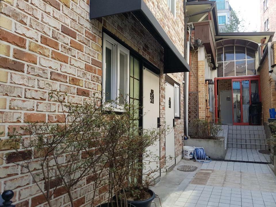Nungmaru Guest house 2*